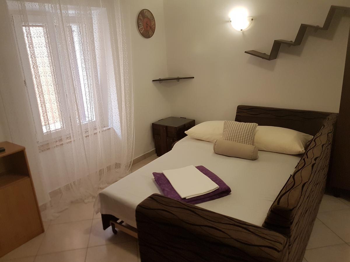 זאדאר Apartment Varos מראה חיצוני תמונה